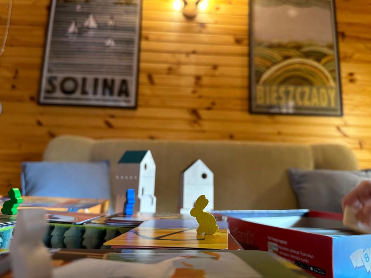 Urocza chata w bieszczadzkim Parku Krajobrazowym Bukowiec  Zewnętrze zdjęcie