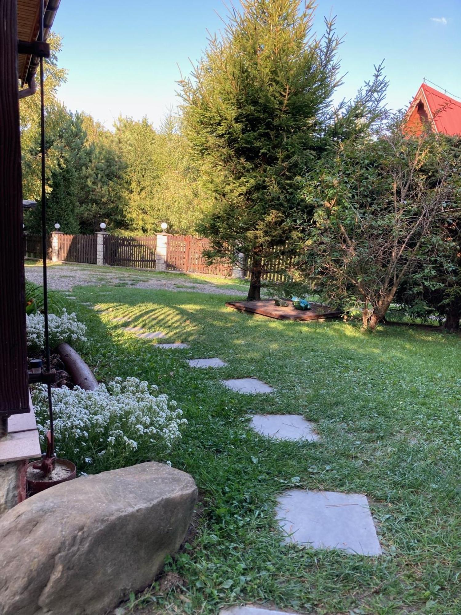 Urocza chata w bieszczadzkim Parku Krajobrazowym Bukowiec  Zewnętrze zdjęcie